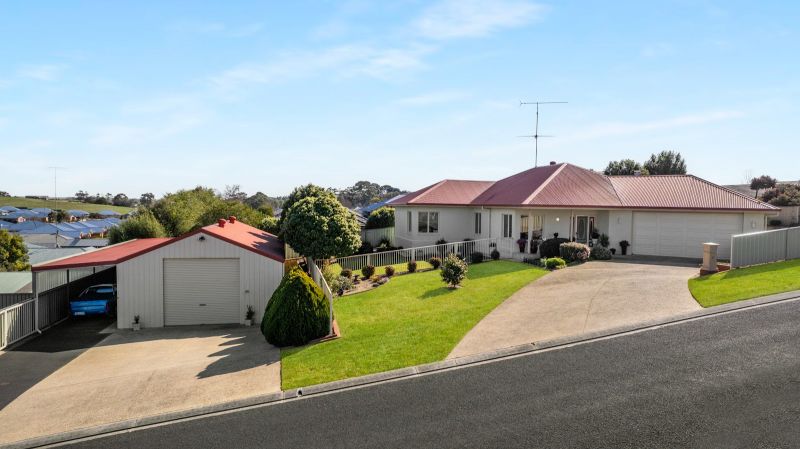 3 HENLEY ST, MOUNT GAMBIER, SA 5290