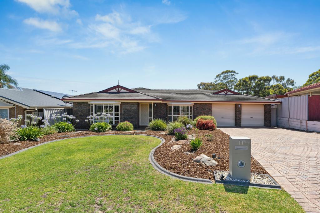 11 Tobin Cres, Woodcroft, SA 5162