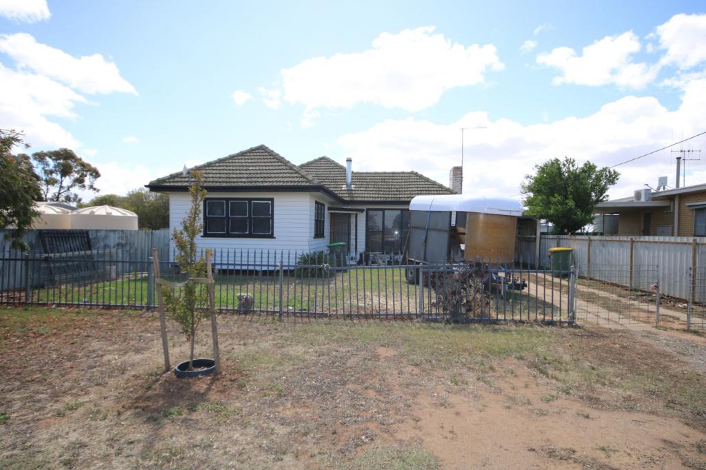 35 LOCKINGTON RD, LOCKINGTON, VIC 3563