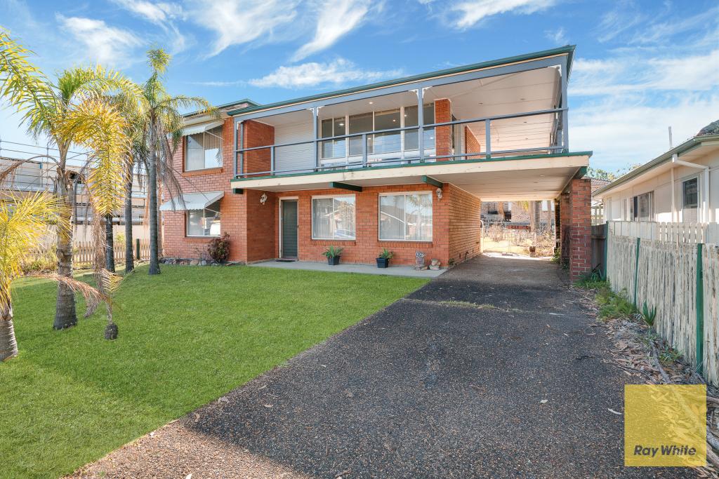 106 Barrenjoey Rd, Ettalong Beach, NSW 2257