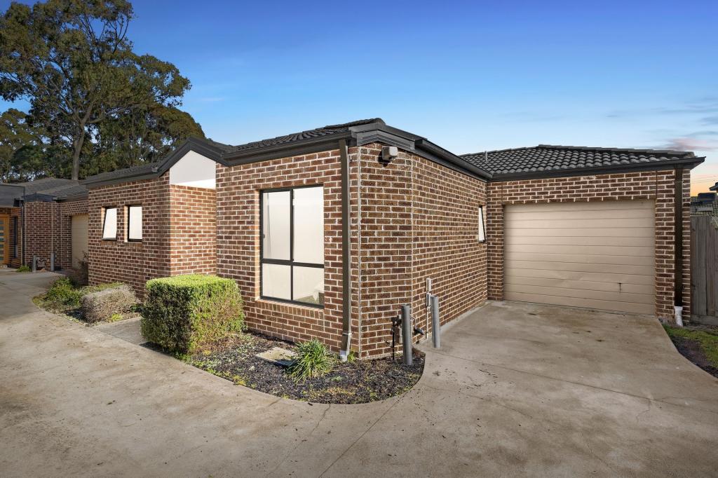 2/4 Berry Ct, Doveton, VIC 3177