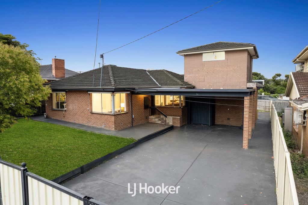 51 Simpson Dr, Dandenong North, VIC 3175