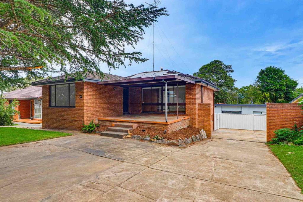 19 Kiparra Cres, South Penrith, NSW 2750