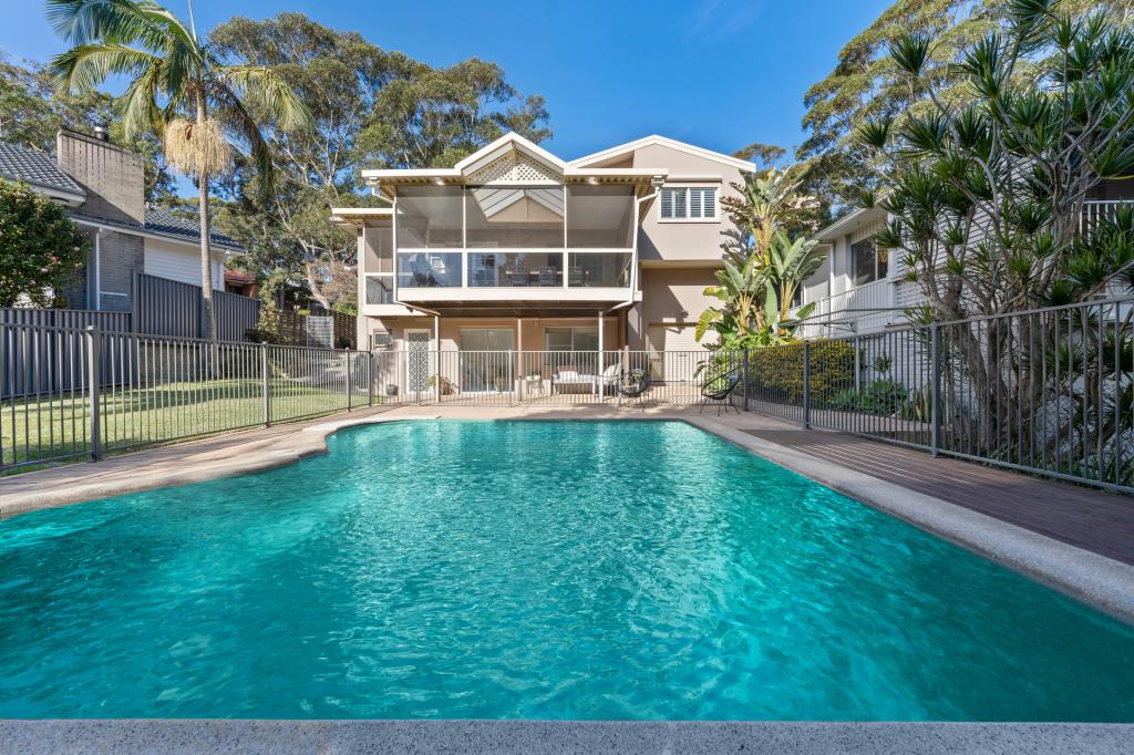 24 TOONGARA AVE, BATEAU BAY, NSW 2261