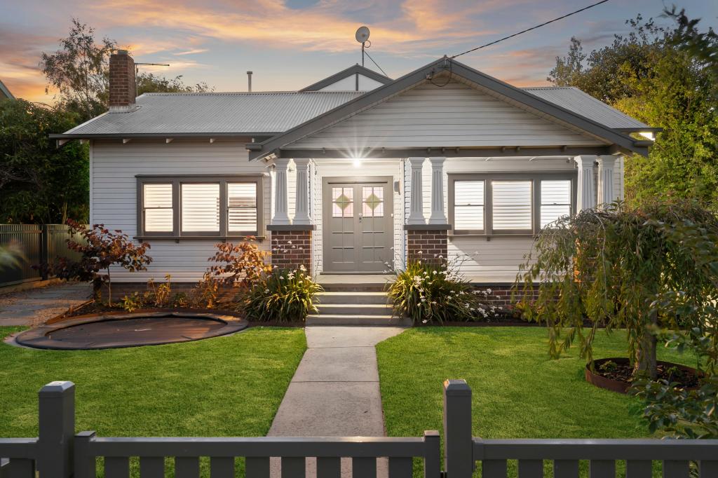 11 Mcdonald St, Colac, VIC 3250