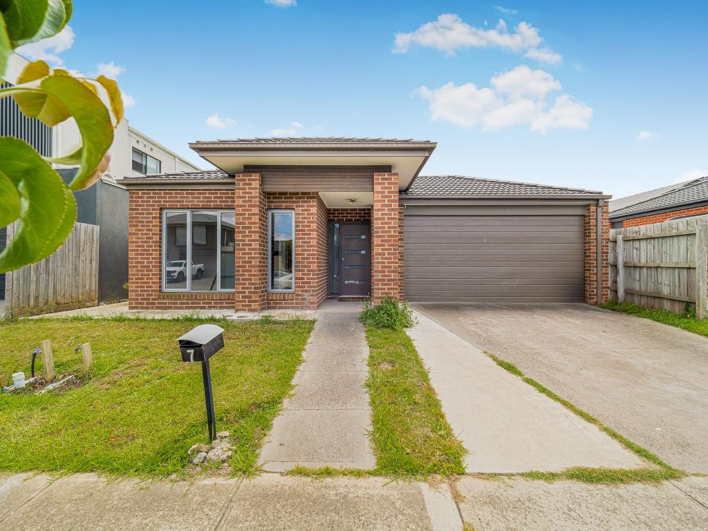 7 Chevrolet Rd, Cranbourne East, VIC 3977