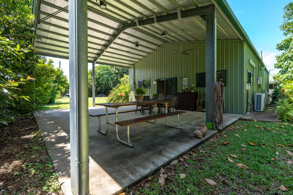 26 ANDREWS ST, KURRIMINE BEACH, QLD 4871