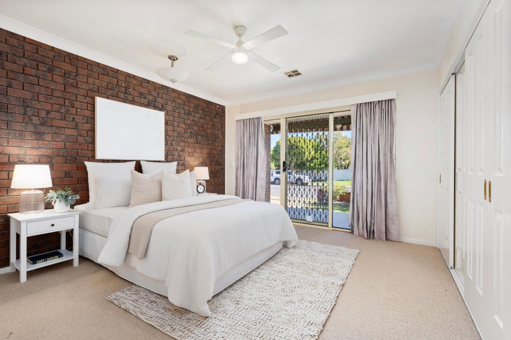 499 Kaitlers Rd, Lavington, NSW 2641