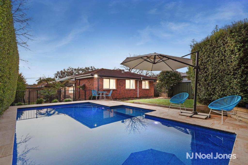 3 Helston Ct, Croydon Hills, VIC 3136
