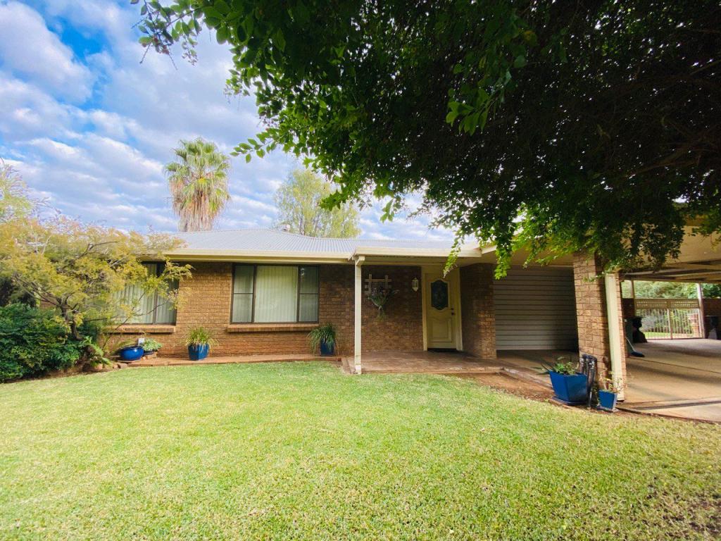 6 Craft Cres, Condobolin, NSW 2877