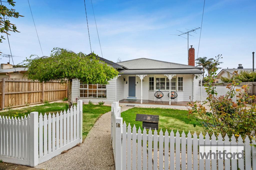18 Gladstone St, Hamlyn Heights, VIC 3215