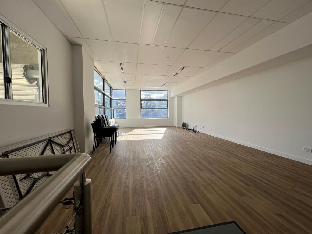 1/49 Collins Rd, Melton, VIC 3337