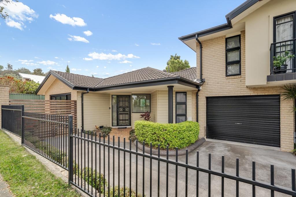 2/43 Russell St, East Gosford, NSW 2250