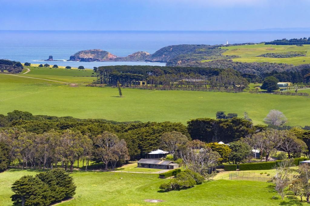 1747 BONEO RD, FLINDERS, VIC 3929