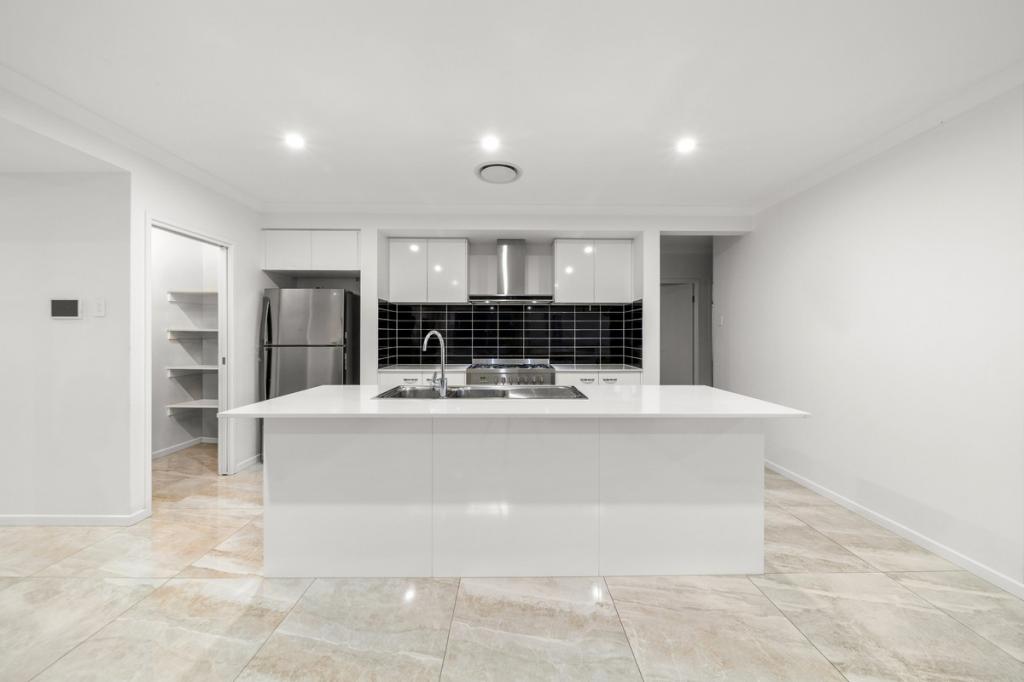12 Citrus St, Greenbank, QLD 4124
