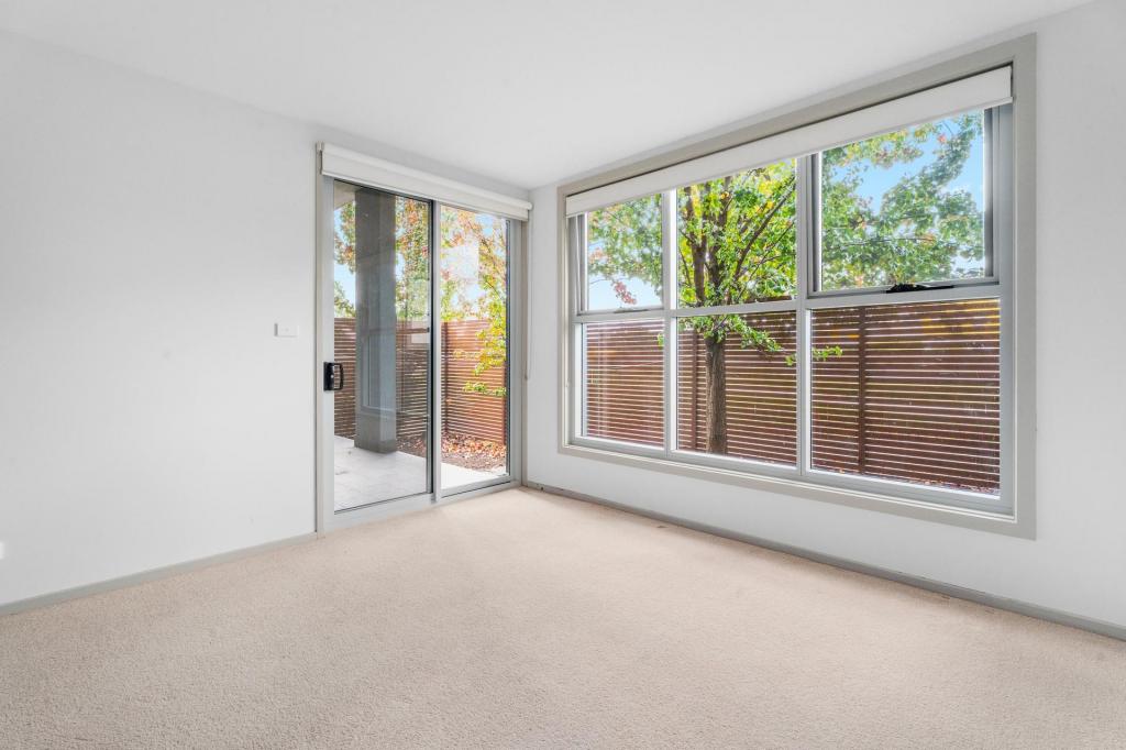 50/41 Clare Burton Cres, Franklin, ACT 2913