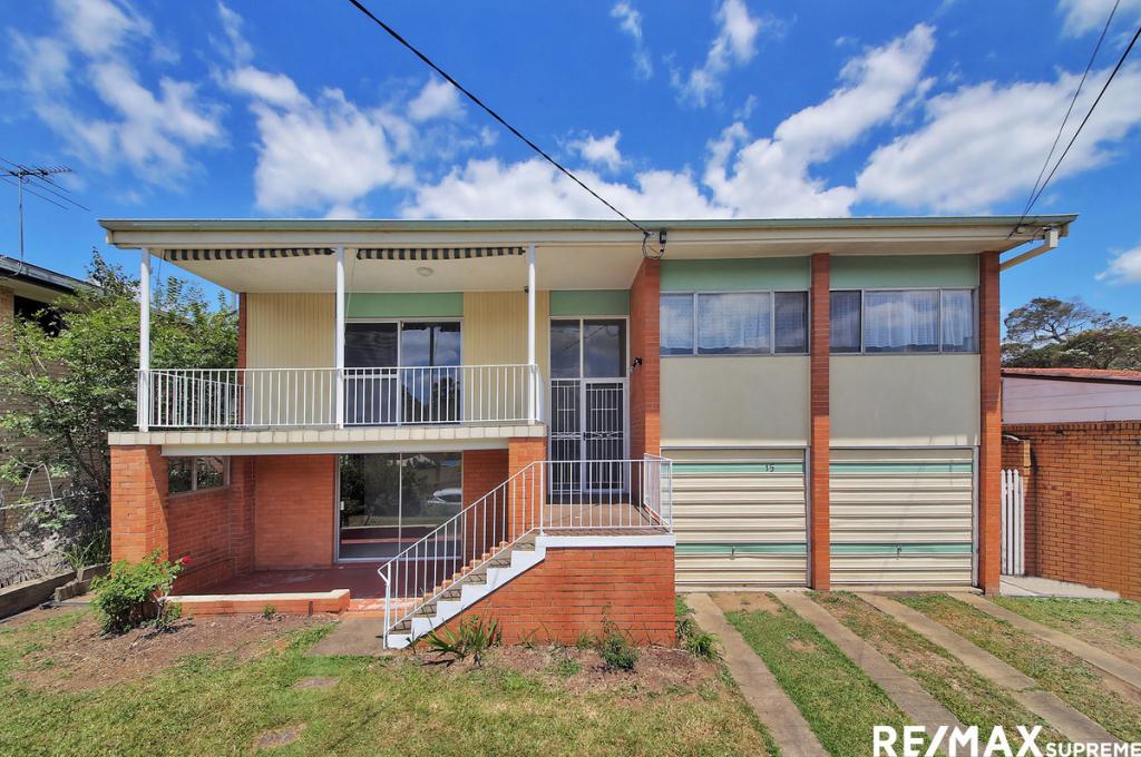 15 Rosewall St, Upper Mount Gravatt, QLD 4122