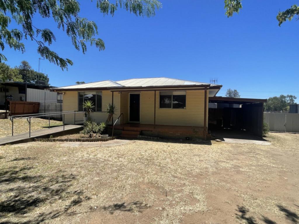 44 Parkes St, Cowra, NSW 2794