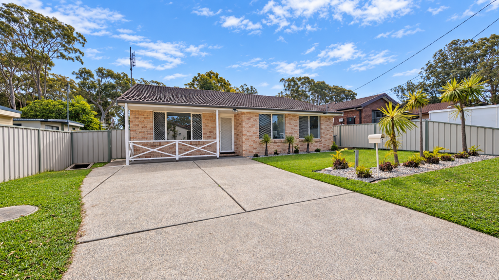 2 Carmel Ave, Halekulani, NSW 2262
