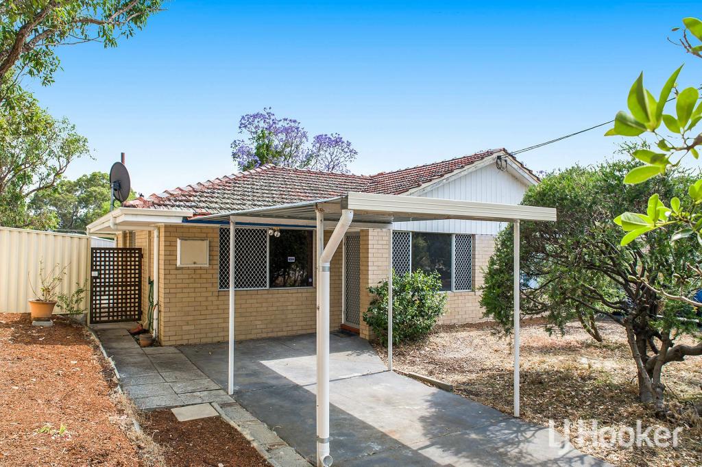 65b Lester Dr, Thornlie, WA 6108