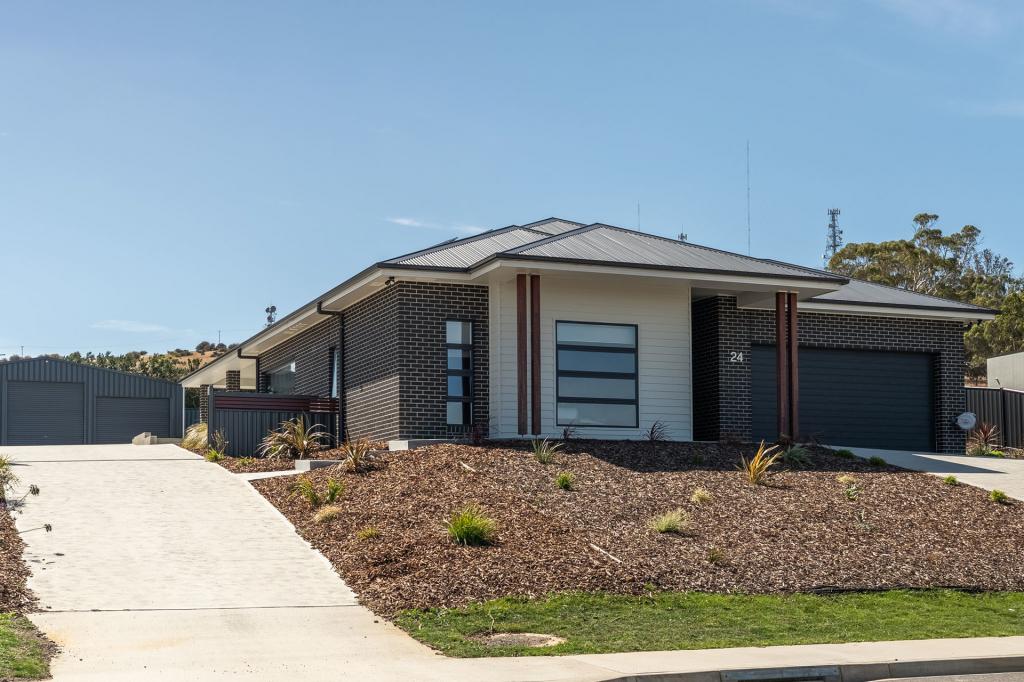 24 Audrey Ave, St Leonards, TAS 7250