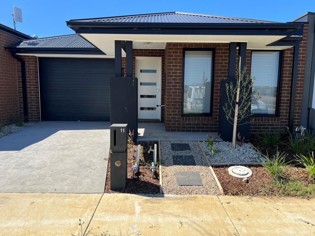 11 Amherst Ave, Mount Duneed, VIC 3217