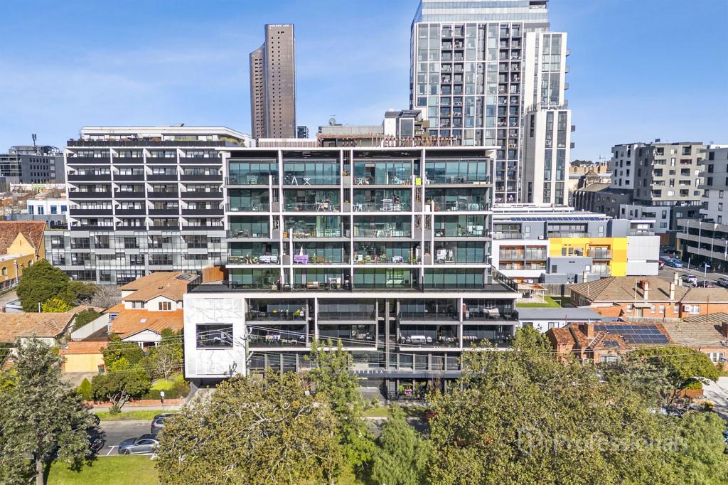704/5-7 IRVING AVE, BOX HILL, VIC 3128