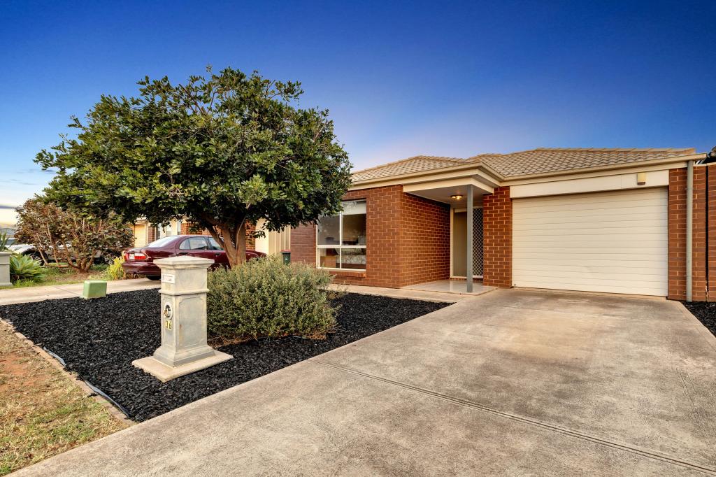 36 VALIANT RD, MUNNO PARA WEST, SA 5115