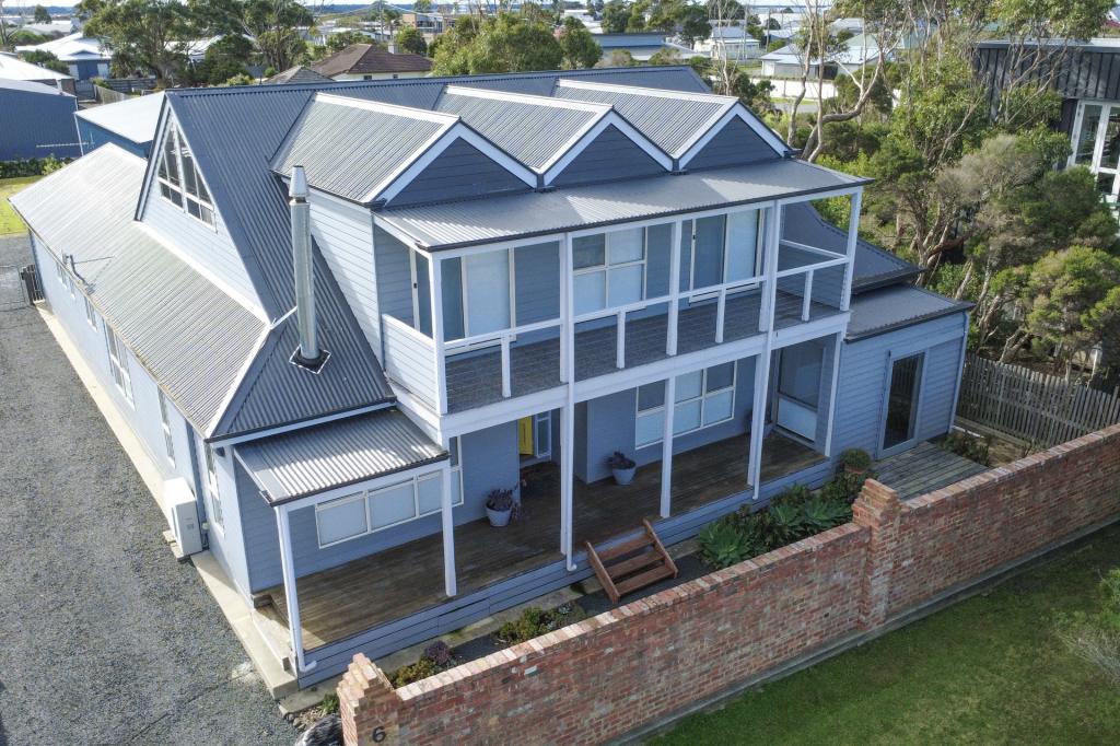6 WELLINGTON ST, PORT ALBERT, VIC 3971