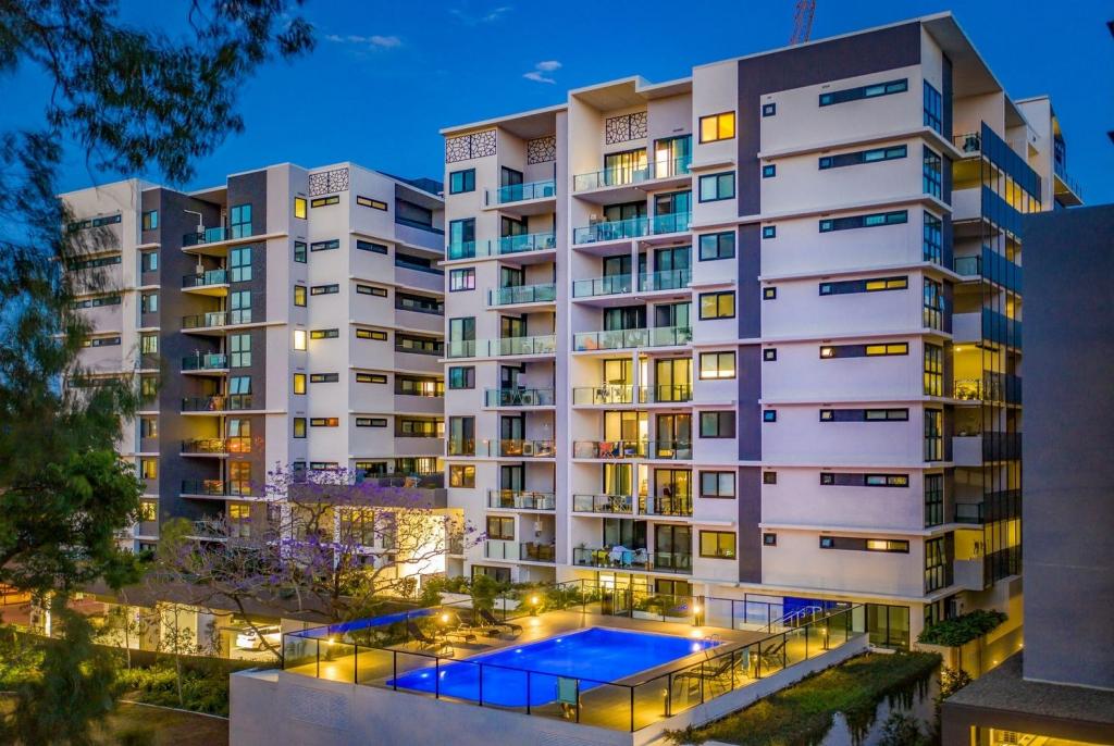 2112/181 Clarence Rd, Indooroopilly, QLD 4068