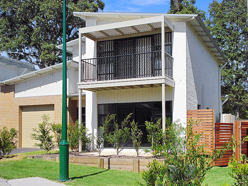 19 Kestrel Cct, Shortland, NSW 2307