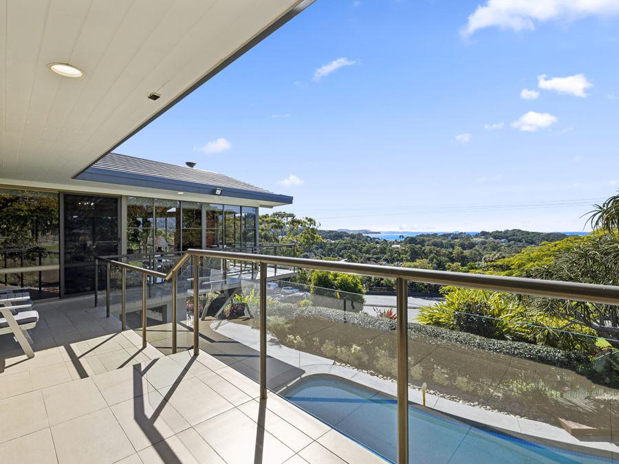 1 Island View Cl, Coffs Harbour, NSW 2450