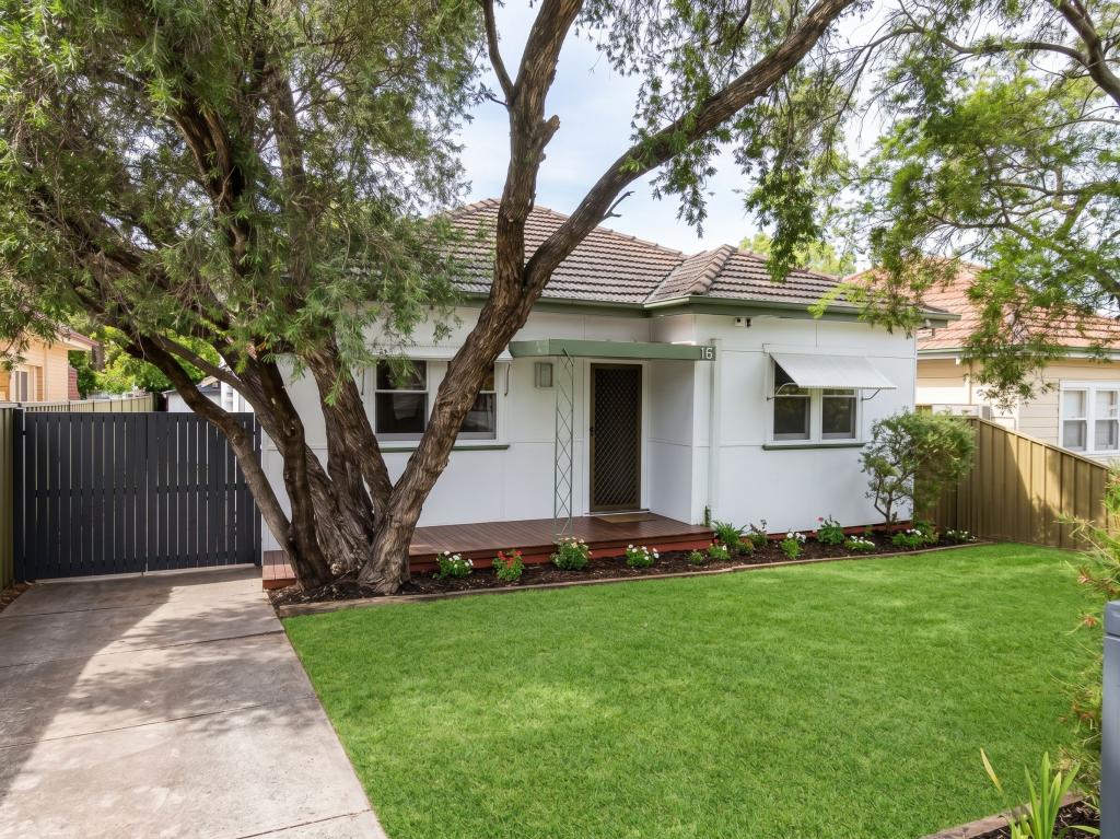 16 Arcadia St, Merrylands West, NSW 2160