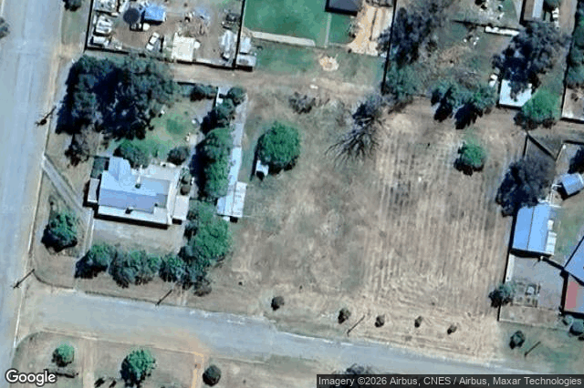 74-76 Langham St, Ganmain, NSW 2702