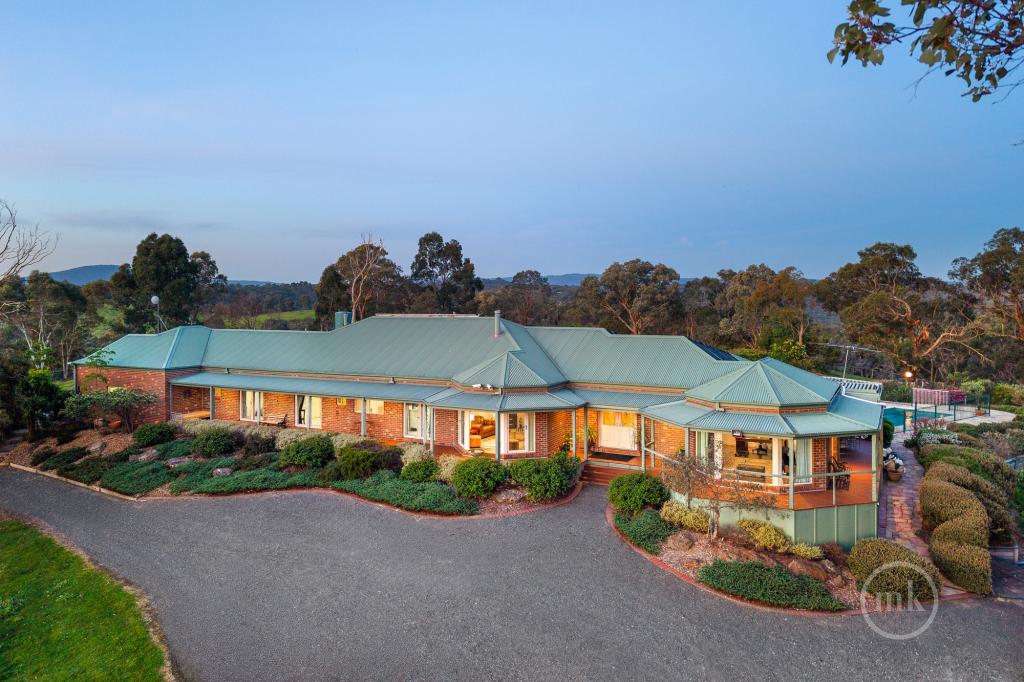 150 Hildebrand Rd, Cottles Bridge, VIC 3099