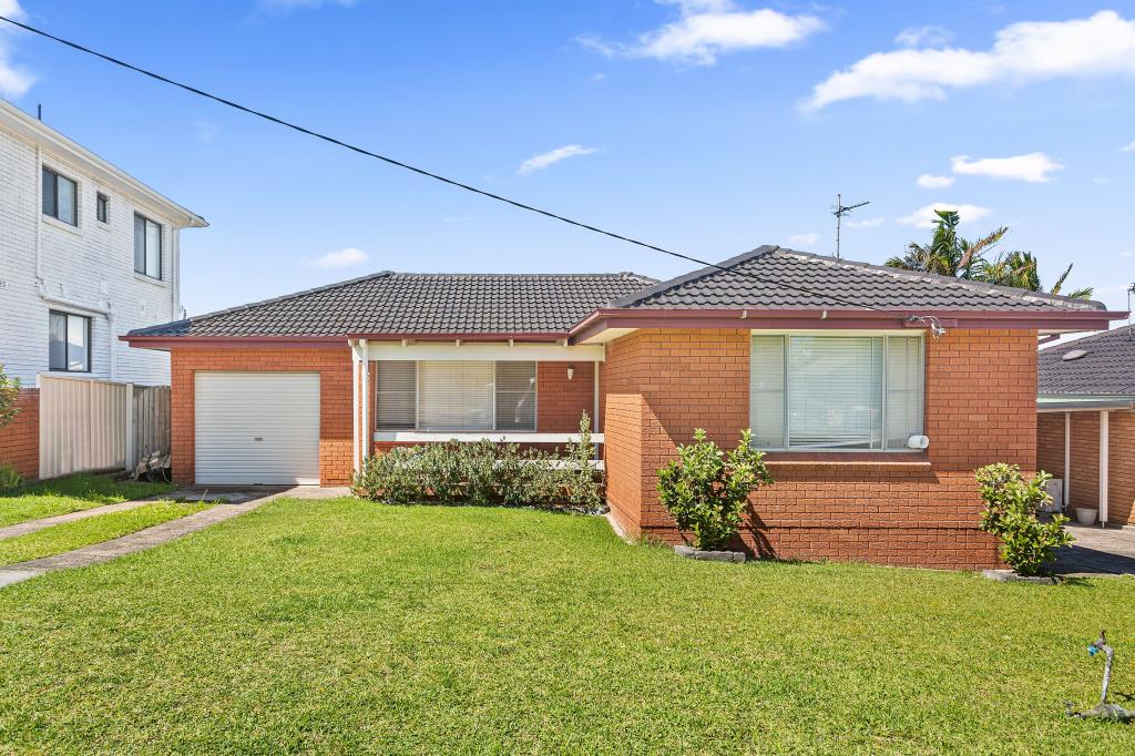 21 Grose Ave, Barrack Heights, NSW 2528