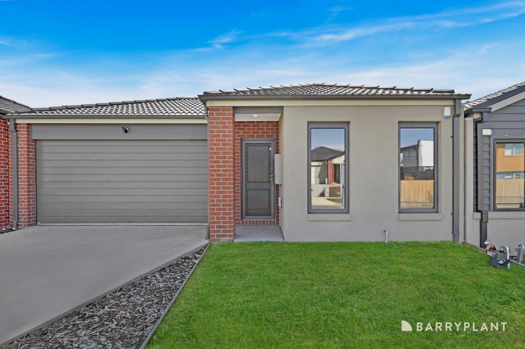 8 BIDWELL ST, MERNDA, VIC 3754