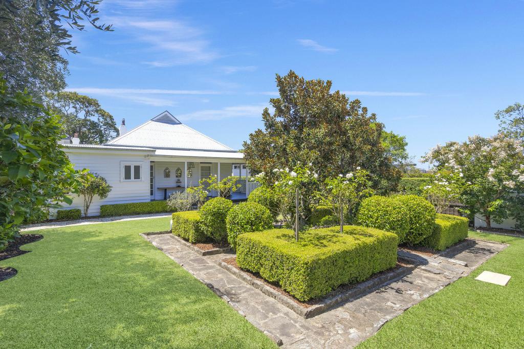 27 Smarts Cres, Burraneer, NSW 2230