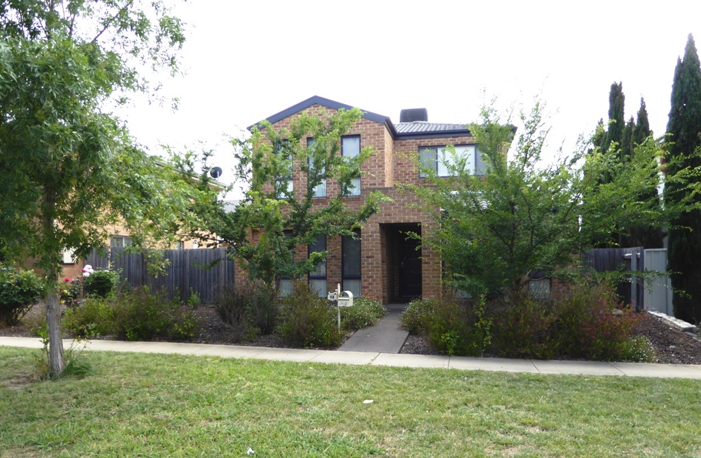 98 Moonlight Ave, Harrison, ACT 2914