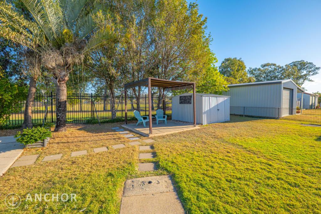14 Leonard St, Southside, QLD 4570