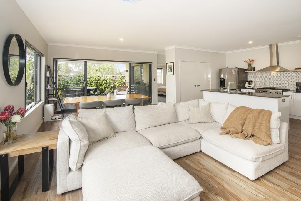21 BANDON LOOP, DUNSBOROUGH, WA 6281