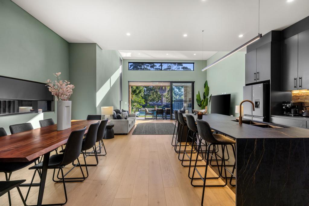 11b Bellingara Rd, Sylvania, NSW 2224