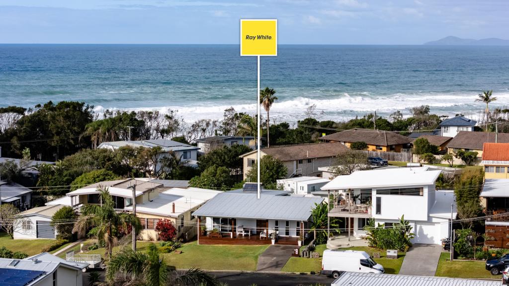 4 Tirriki St, Old Bar, NSW 2430
