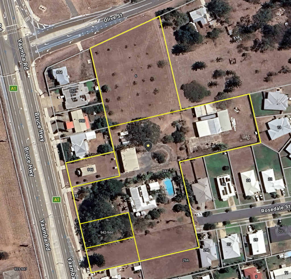 942-944 Yaamba Rd, Parkhurst, QLD 4702