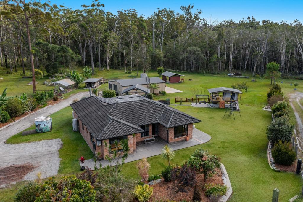 35 Tree Frog Gr, Woombah, NSW 2469