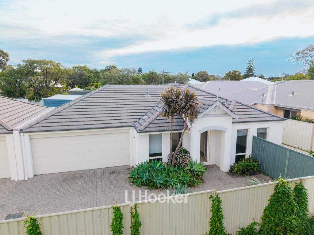 3/3 Moore St, West Busselton, WA 6280