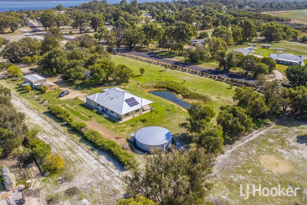 7 Pioneer Pl, Birchmont, WA 6214