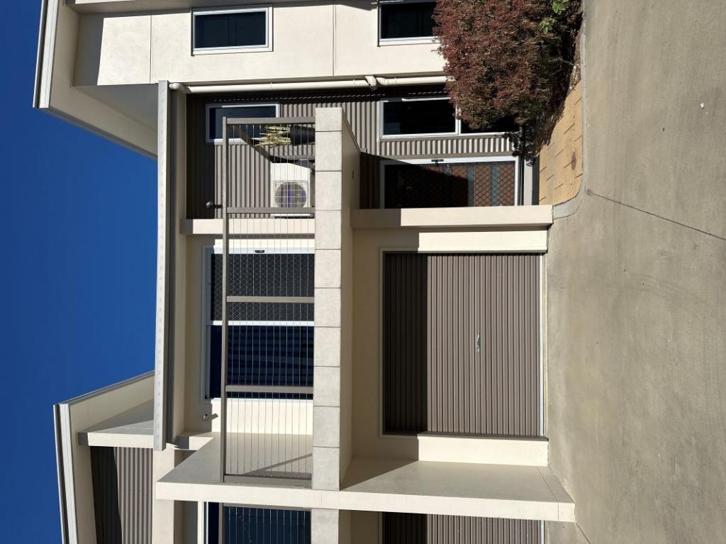 3/61-63 Lambert Dr, Moranbah, QLD 4744
