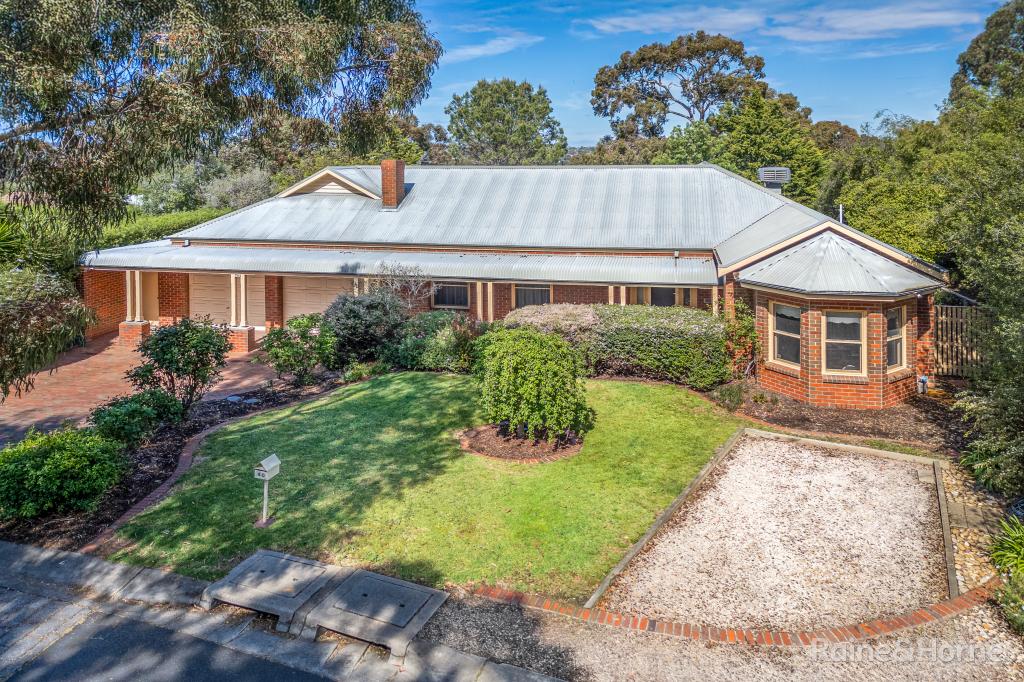 40 Yellow Gum Bvd, Sunbury, VIC 3429