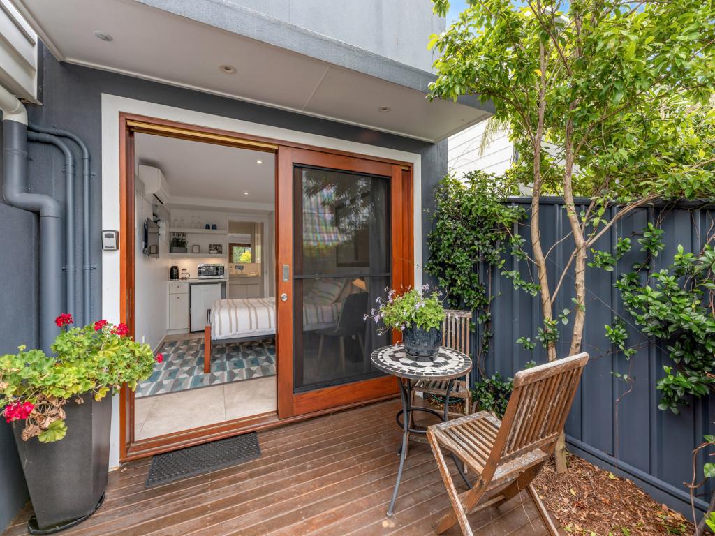 55 Fleurs St, Woolloongabba, QLD 4102